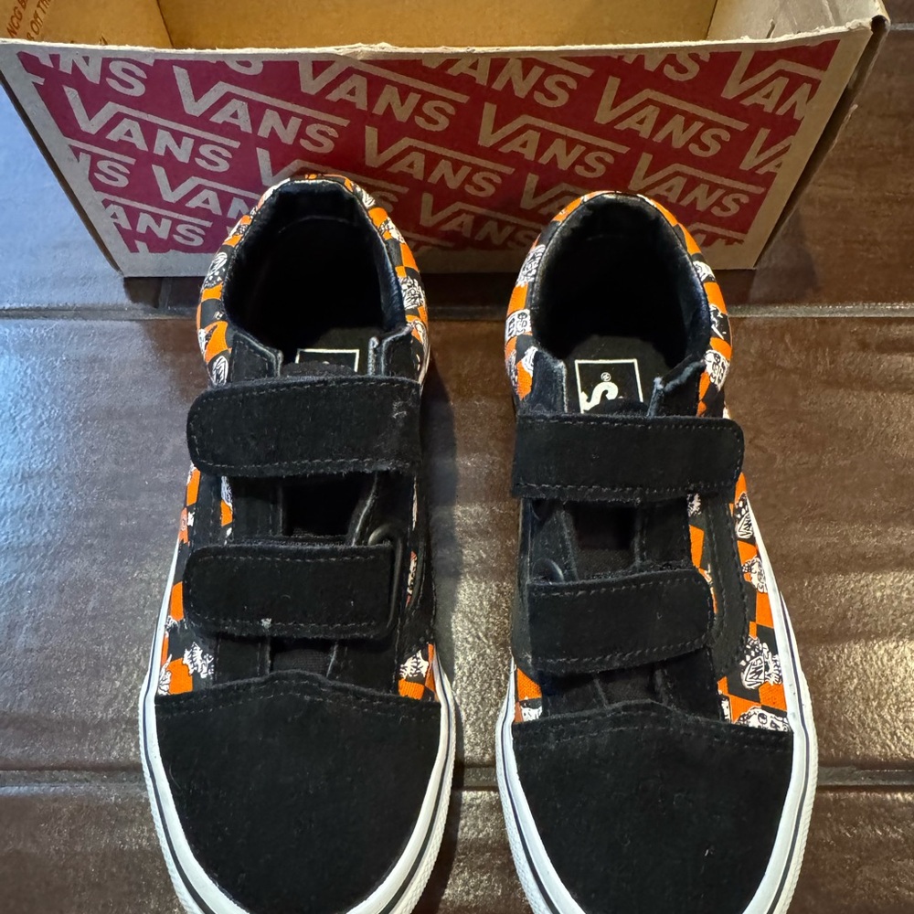 Vans Kids old skill Halloween Black and Orange Shoes